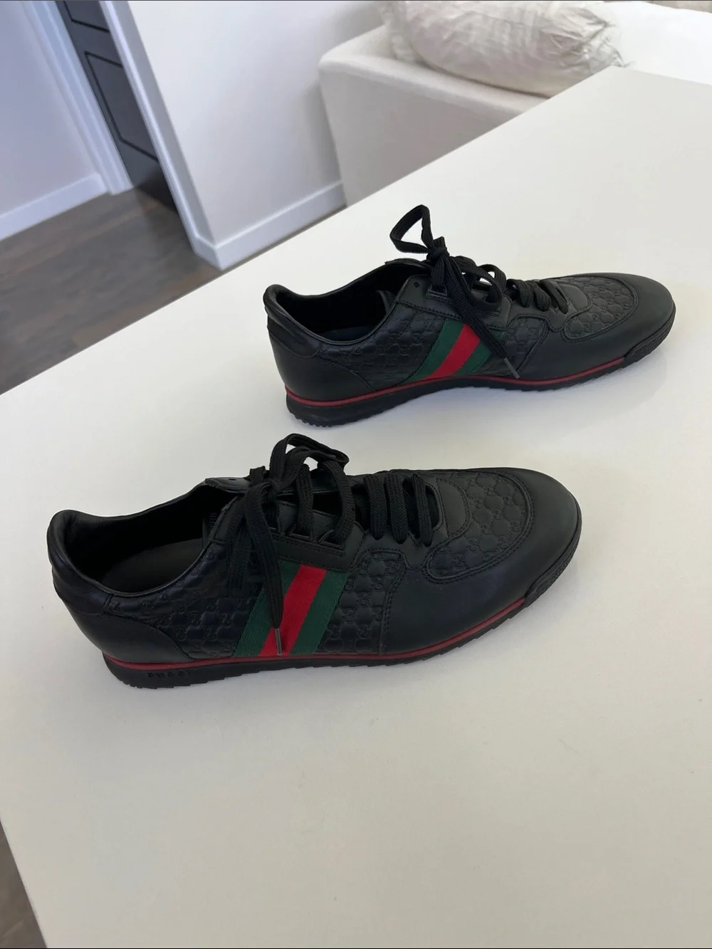 Gucci microguccissima web black leather green and red striped sneakers size 9
